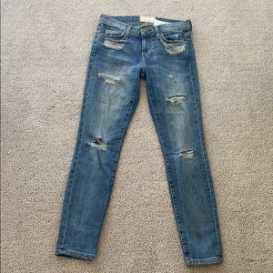 Current Elliott stiletto jeans. Size 25